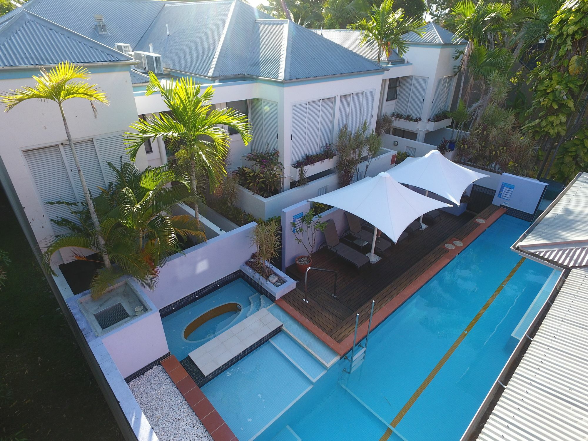 Aparthotel Silkari The Pavilions Port Douglas Exterior foto